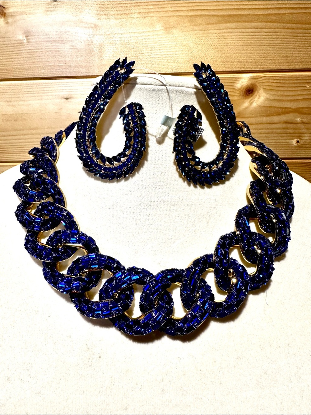 BNWT STATEMENT blue and gold necklace and earrings